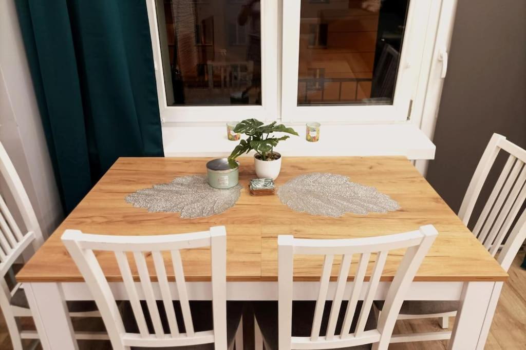 Apartmán Nowoczesny Apartament Z Przestronna Lazienka Stalowa Wola Exteriér fotografie