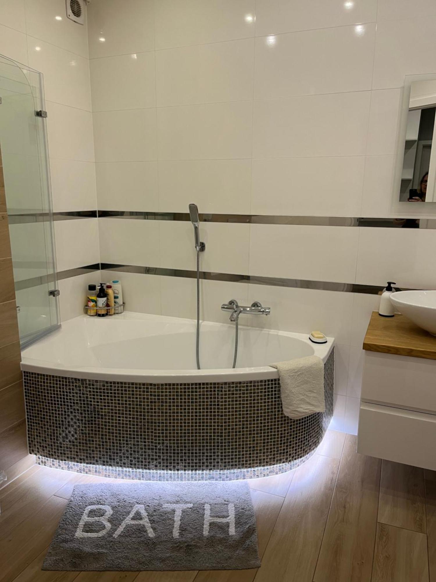Apartmán Nowoczesny Apartament Z Przestronna Lazienka Stalowa Wola Exteriér fotografie